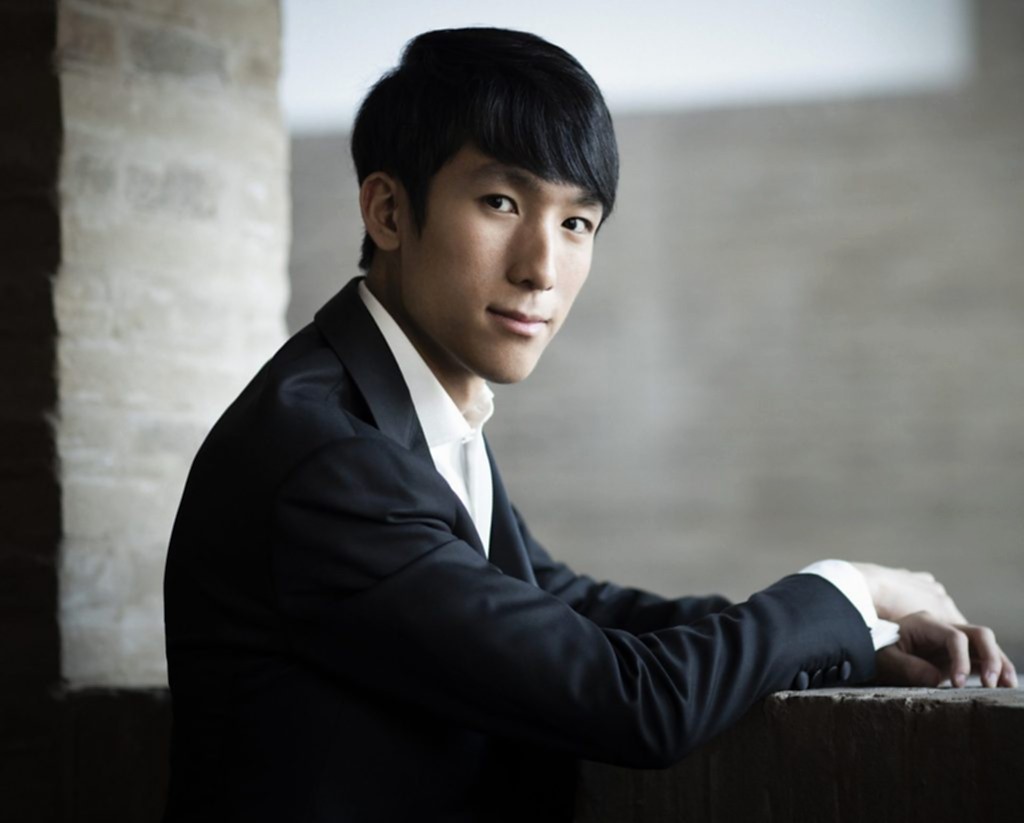 Eric Lu